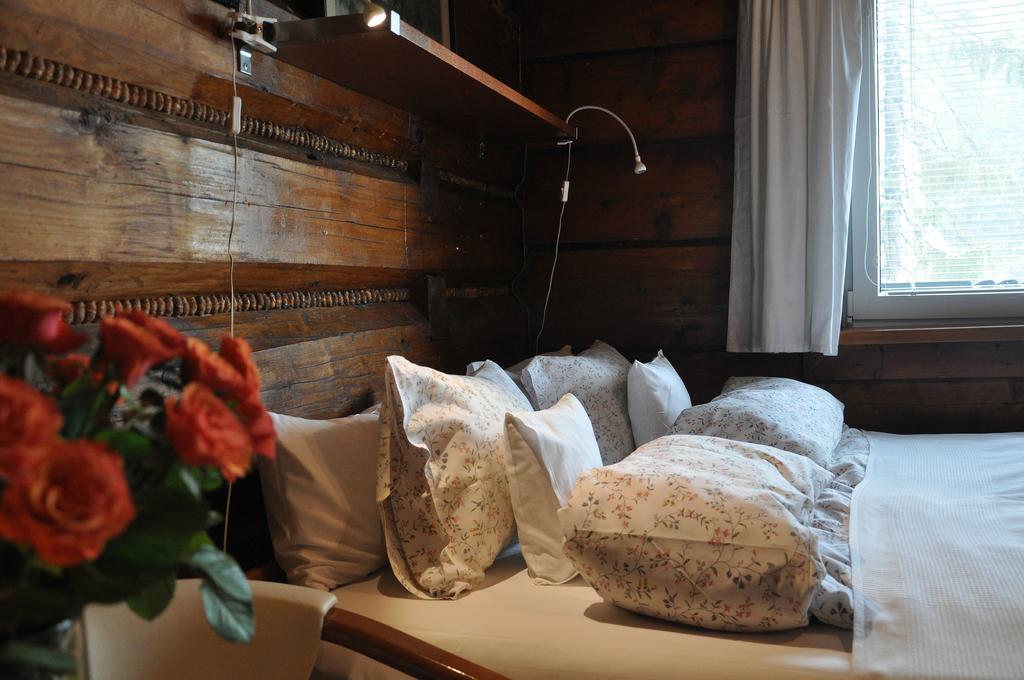 Bed & Breakfast Marma 3*