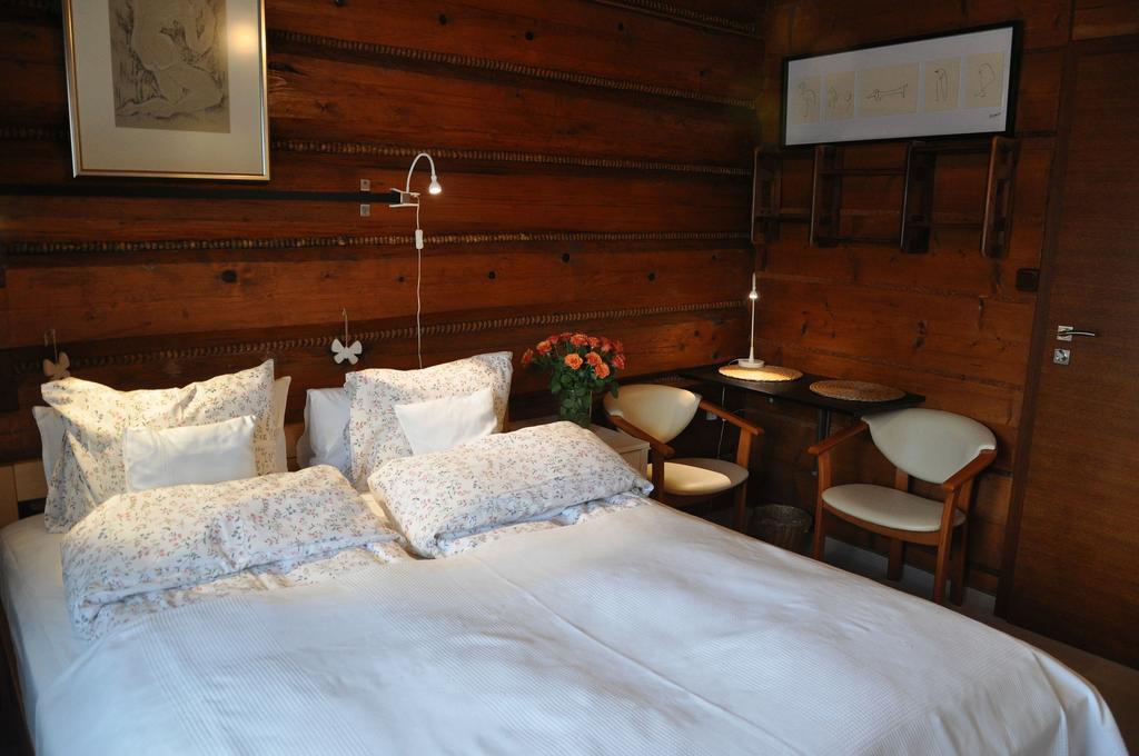 Bed & Breakfast Marma 3*